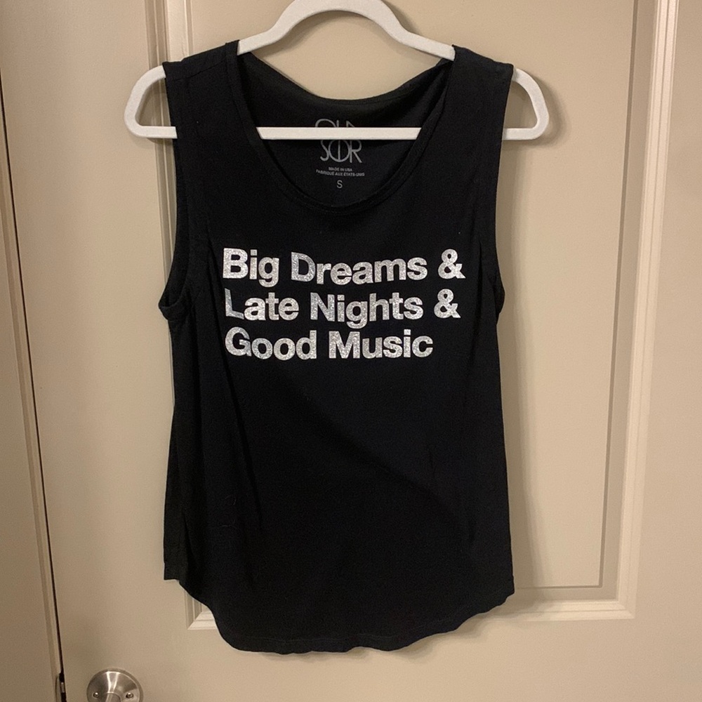 Chaser graphic tank